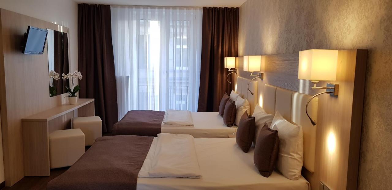 Hotel Budapester Hof Hamburg Bagian luar foto