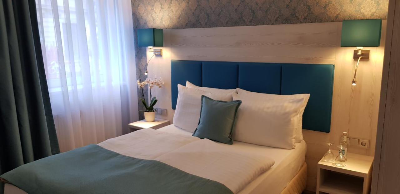 Hotel Budapester Hof Hamburg Bagian luar foto