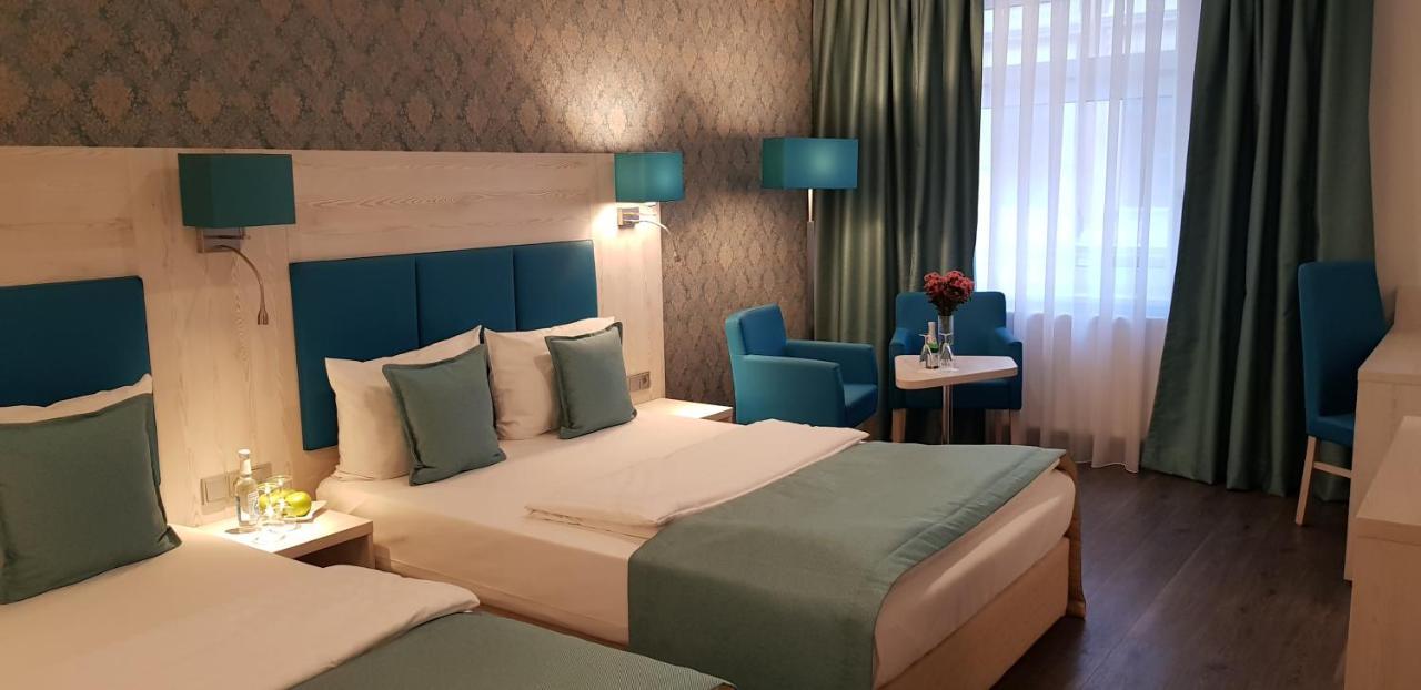Hotel Budapester Hof Hamburg Bagian luar foto