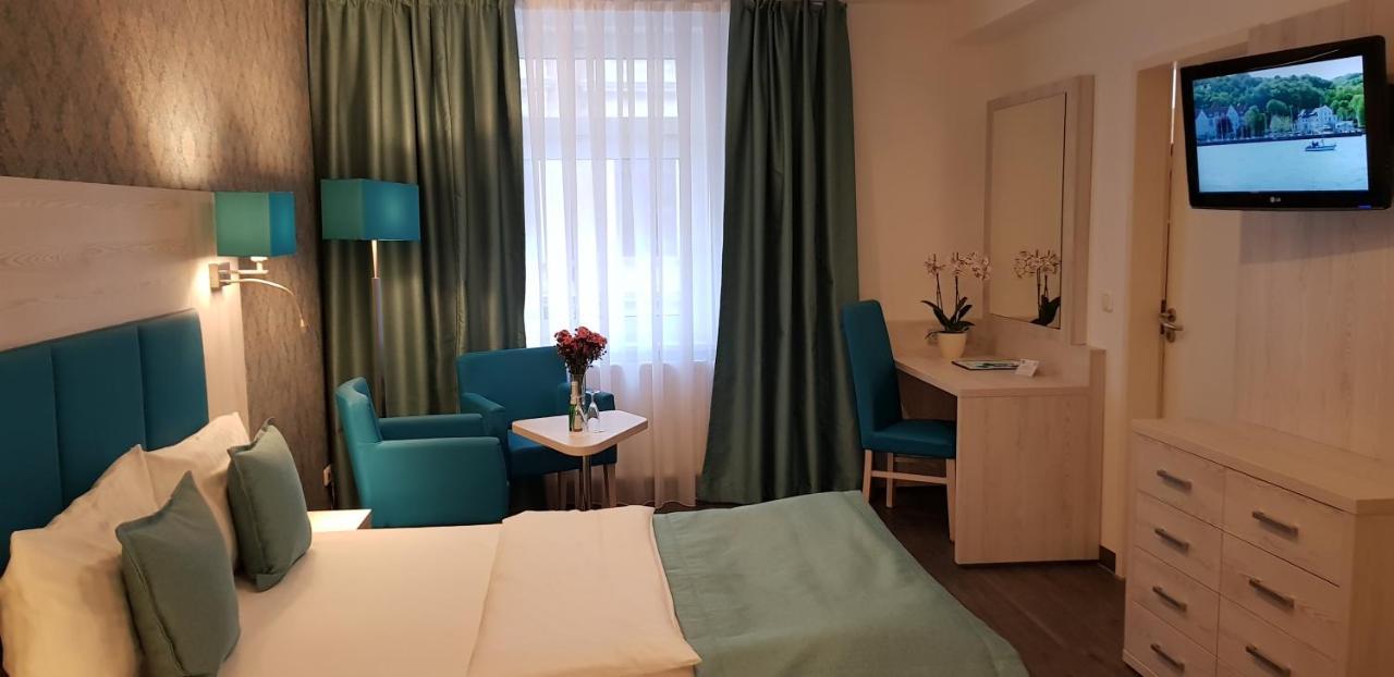 Hotel Budapester Hof Hamburg Bagian luar foto