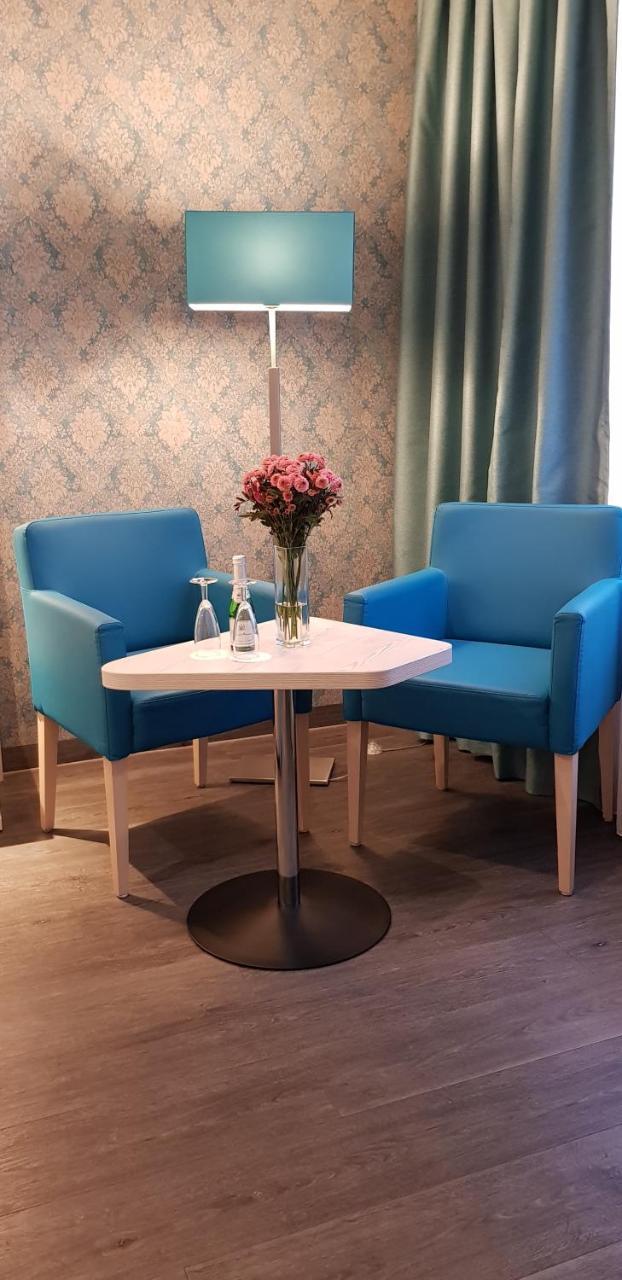 Hotel Budapester Hof Hamburg Bagian luar foto