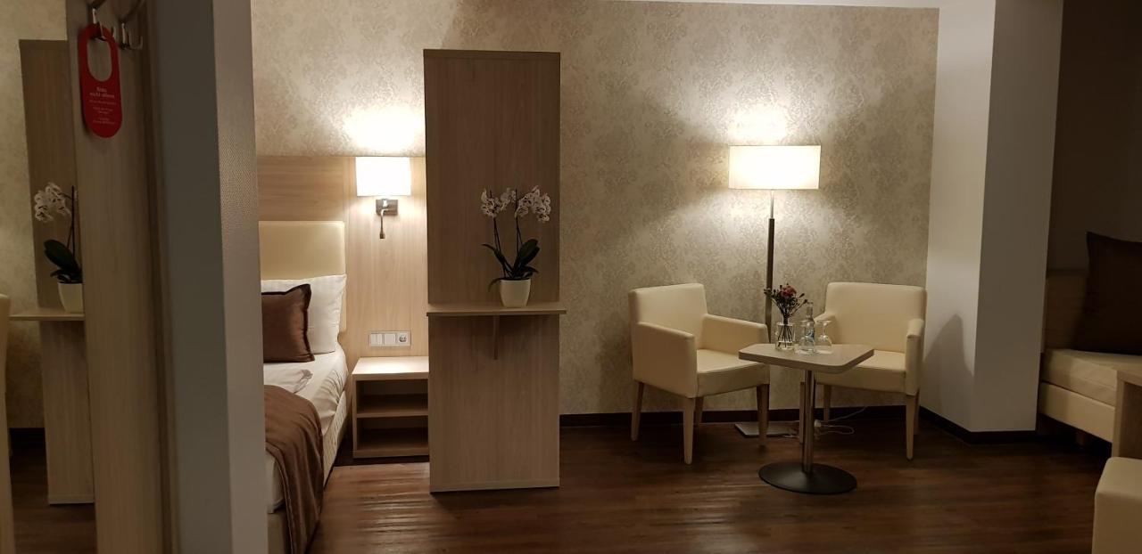 Hotel Budapester Hof Hamburg Bagian luar foto